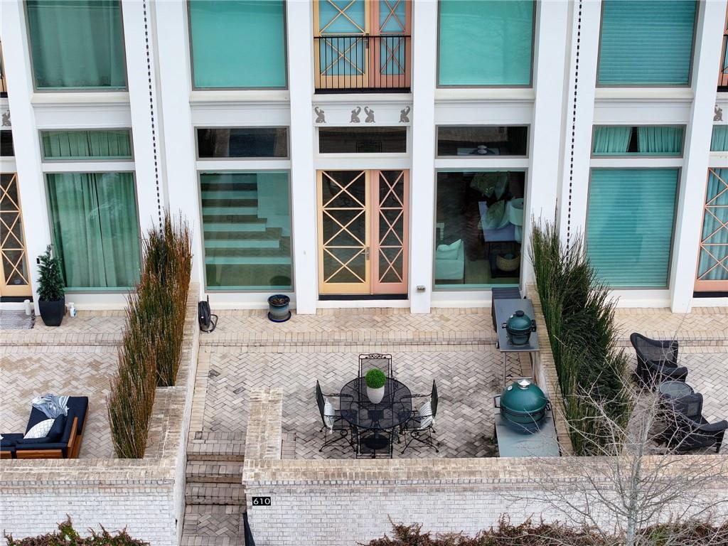 610 Heatherden Avenue