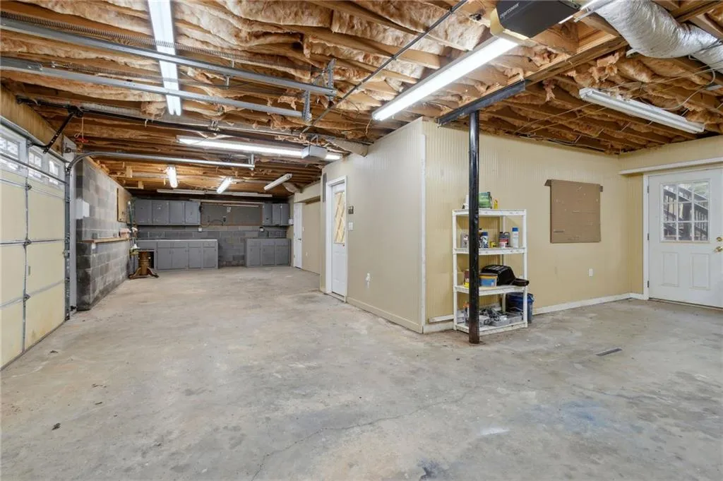 Dallas, Georgia 30157, United States, 3 Bedrooms Bedrooms, ,2 BathroomsBathrooms,Residential,Active,42557