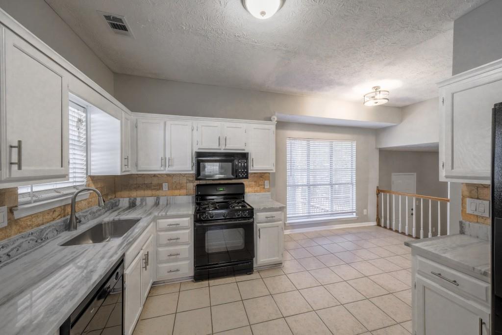 833 River Valley Drive, Jonesboro, Georgia image 7