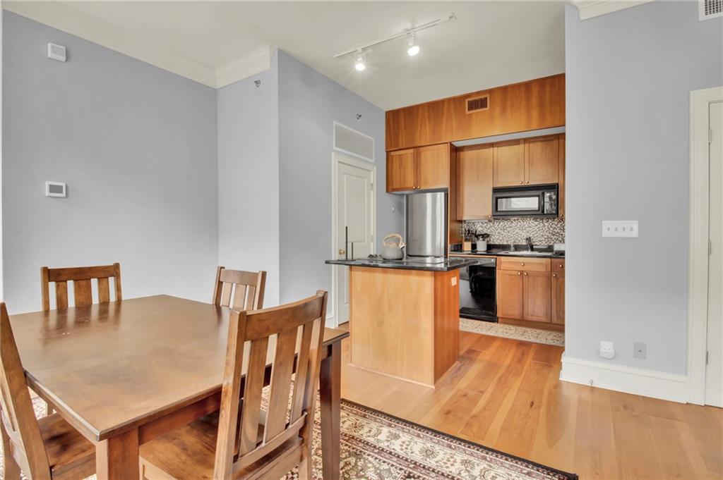 57 Forsyth Street NW 4D