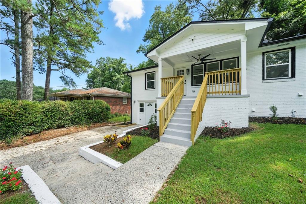 177 Oakcliff Court