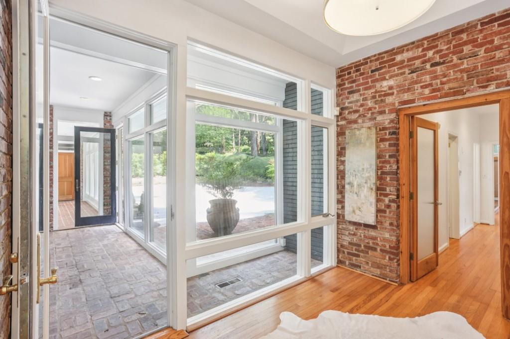 572 Hillside Drive