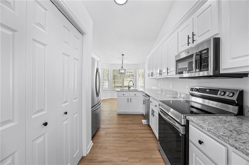 75 Greatwood Drive, White, Georgia image 12