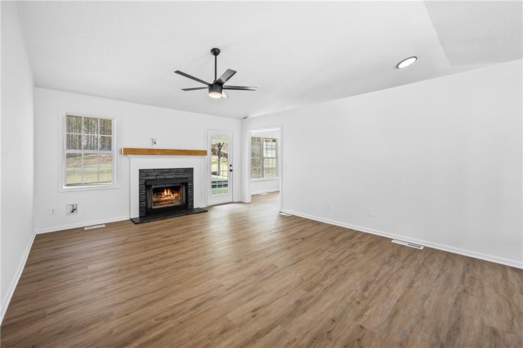 75 Greatwood Drive, White, Georgia image 6