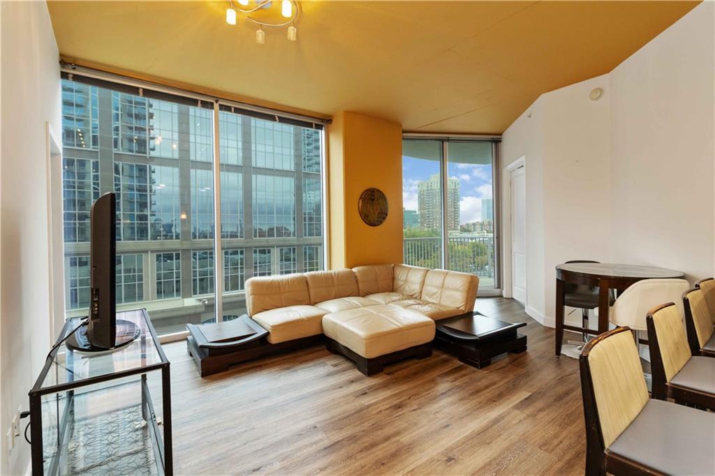 400 W Peachtree Street NW 806