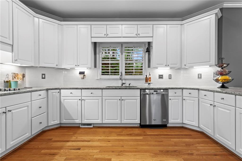 5729 Brookstone Walk, Acworth, Georgia image 17