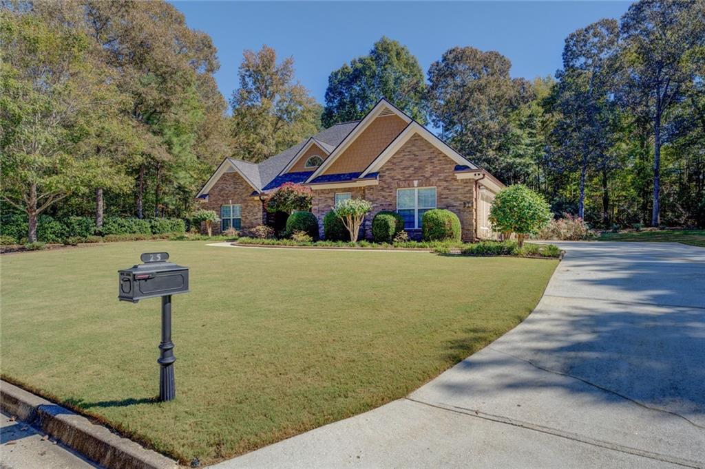 25 Clear Spring Lane