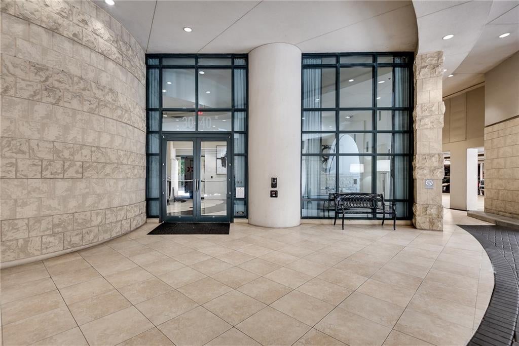 3040 Peachtree Road NW 1602