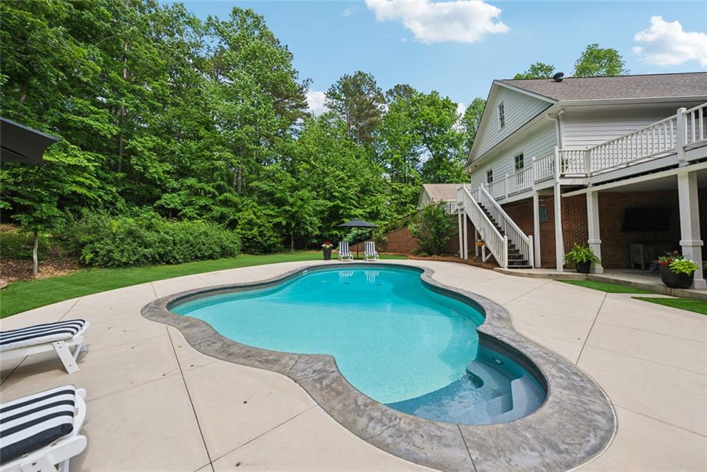 HICKORY HILL ESTATES - Residential