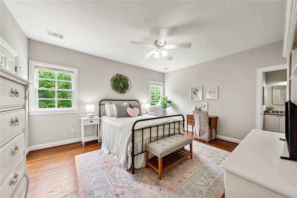 HICKORY HILL ESTATES - Residential