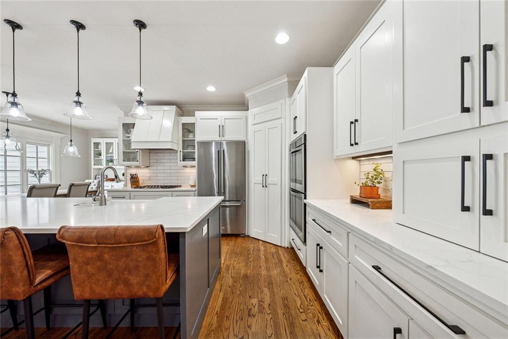 HICKORY HILL ESTATES - Residential