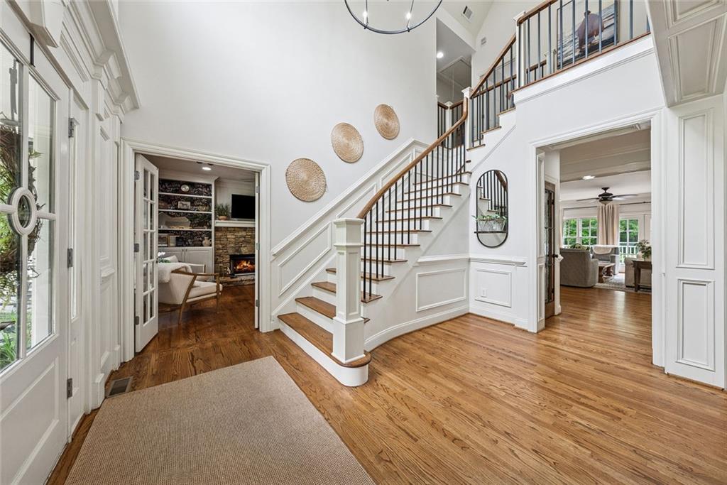 HICKORY HILL ESTATES - Residential