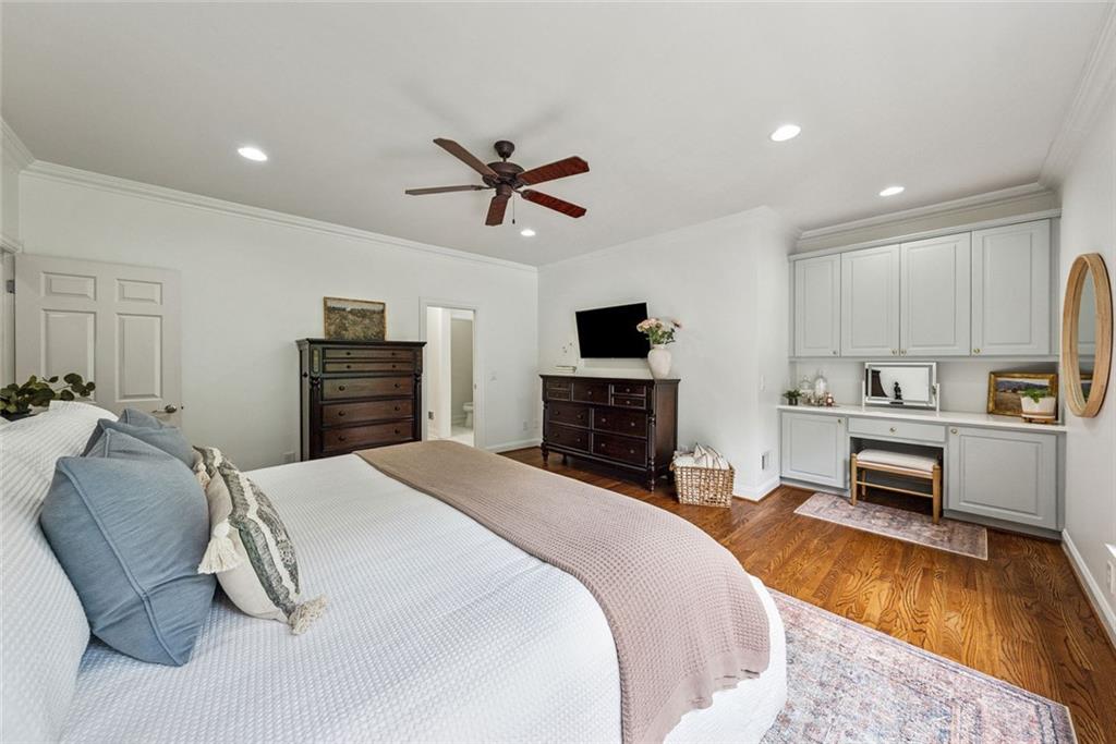 HICKORY HILL ESTATES - Residential