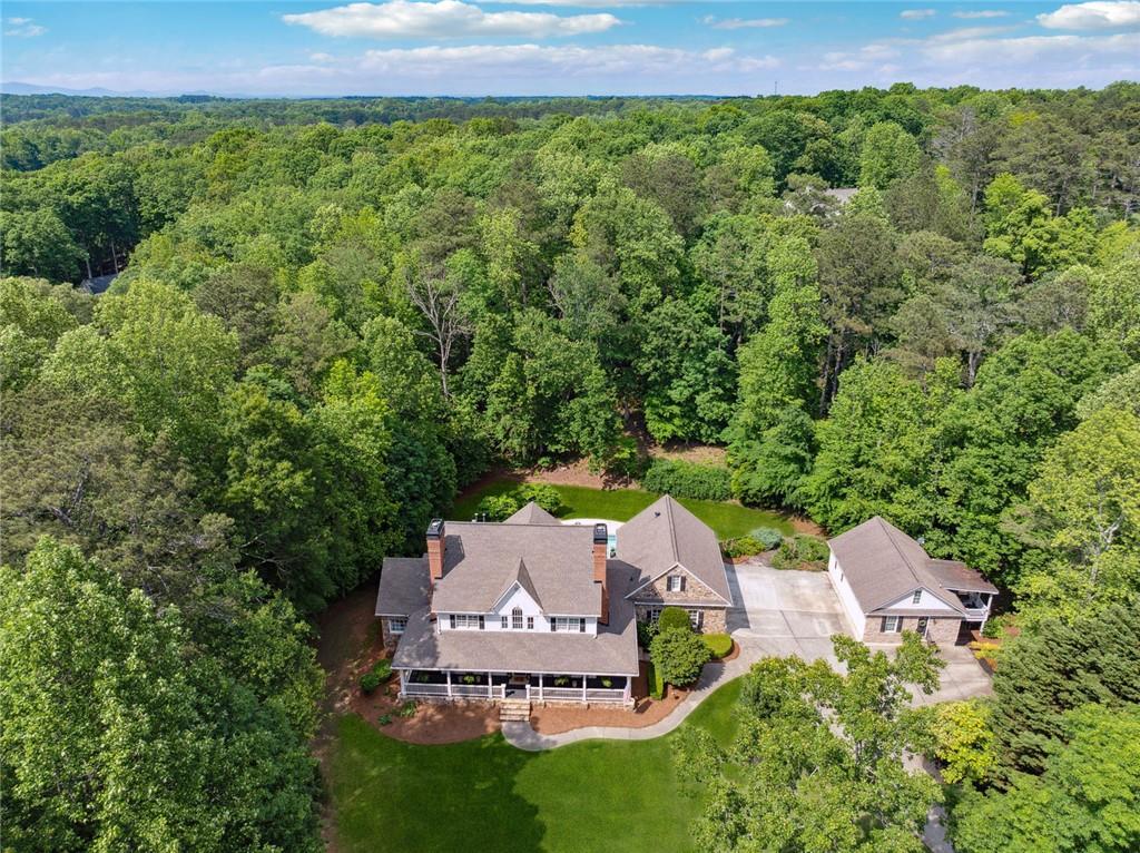 HICKORY HILL ESTATES - Residential