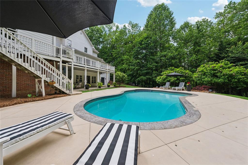 HICKORY HILL ESTATES - Residential