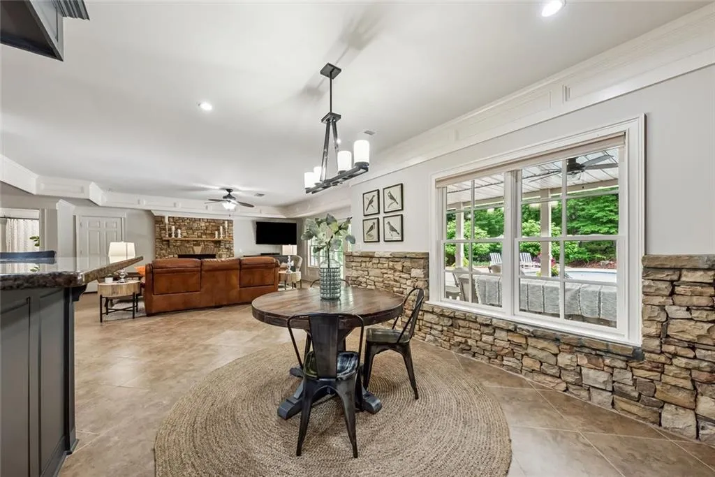 Alpharetta, Georgia 30004, United States, 6 Bedrooms Bedrooms, ,6 BathroomsBathrooms,Residential,Active,133299