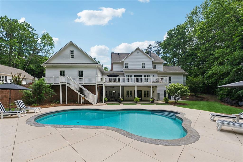 HICKORY HILL ESTATES - Residential