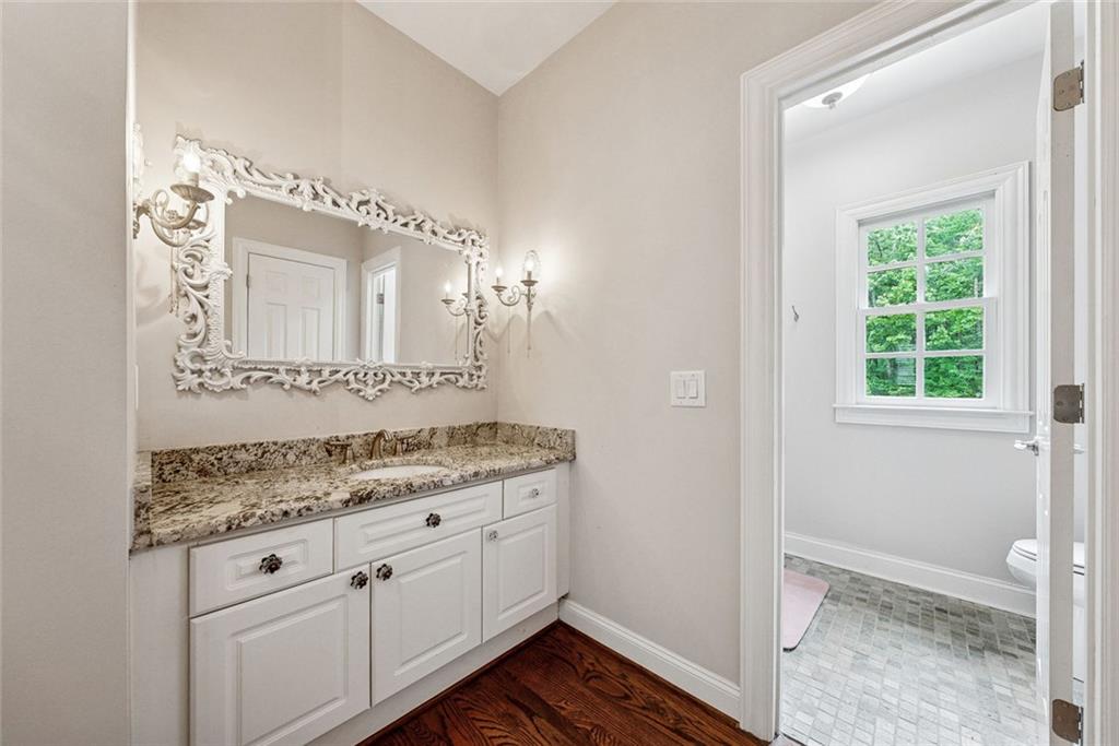 HICKORY HILL ESTATES - Residential