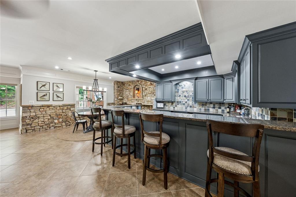 HICKORY HILL ESTATES - Residential