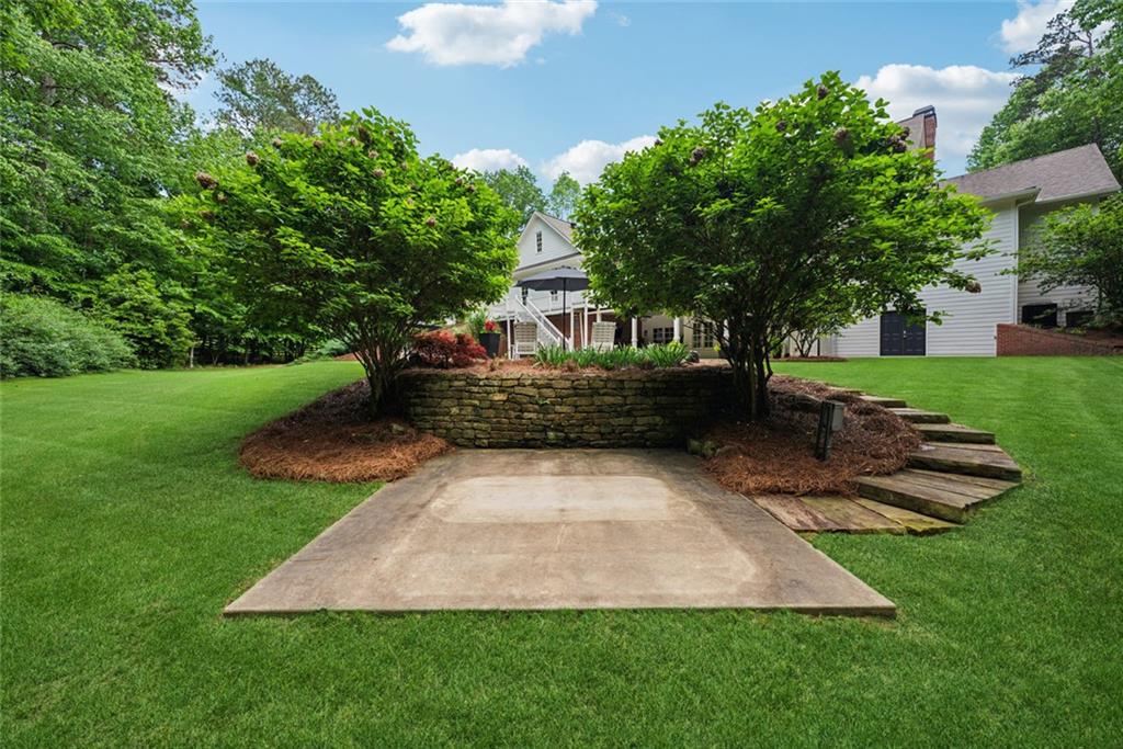 HICKORY HILL ESTATES - Residential