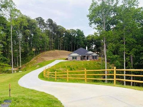 Homes For Sale - 5372 Tuscany Drive<br/> Douglasville, GA 30135
