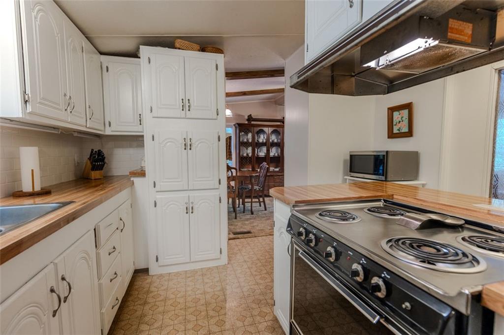 412 Glassy Orchard Road, Tiger, Georgia image 3