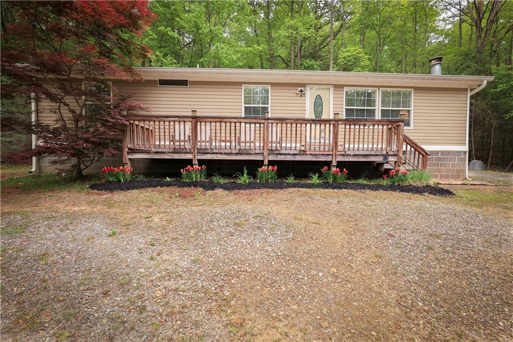 412 Glassy Orchard Road, Tiger, Georgia image 1