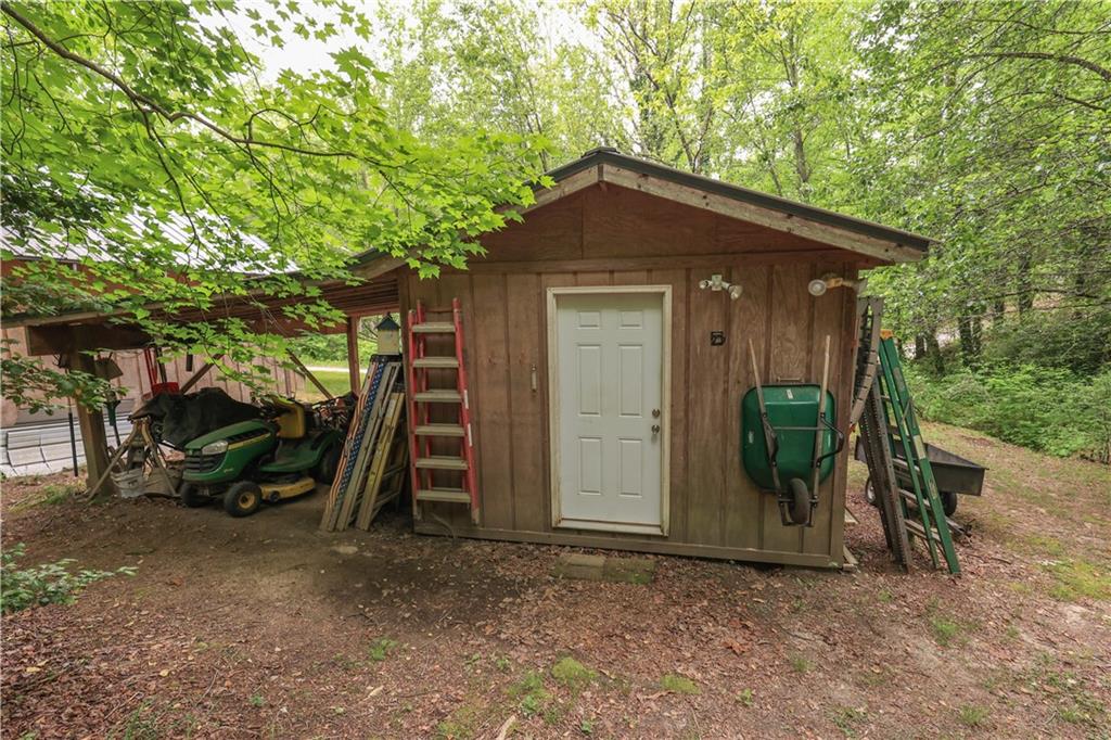412 Glassy Orchard Road, Tiger, Georgia image 15