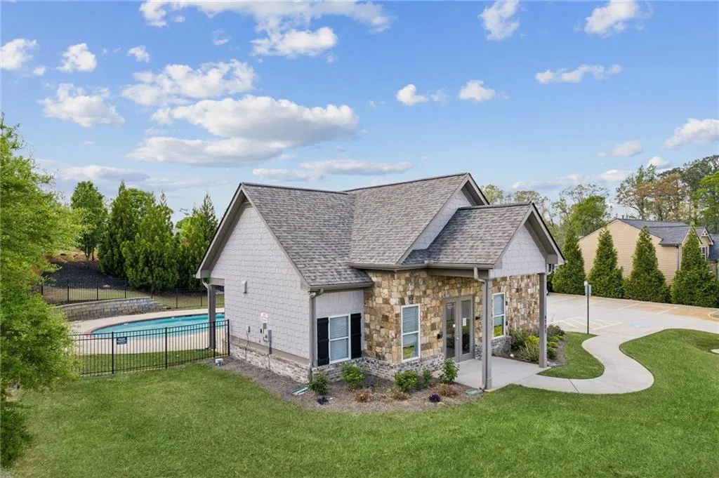 Cumming, Georgia 30028, United States, 4 Bedrooms Bedrooms, ,2 BathroomsBathrooms,Residential,Active,108359