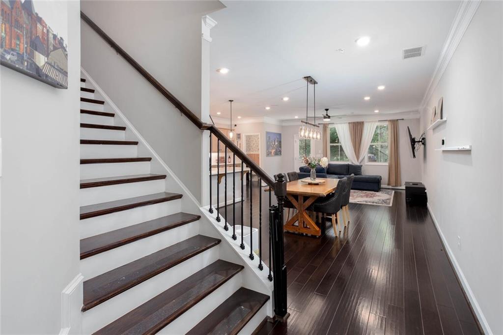 1028 Broadview Drive