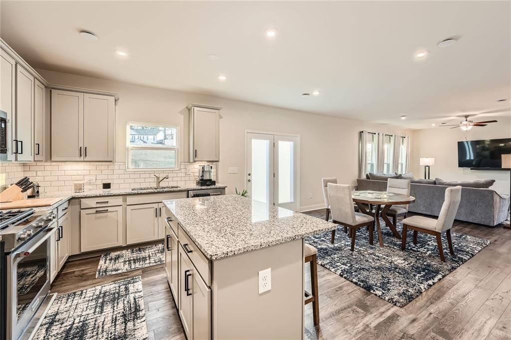 123 Ledgemont Way, Acworth, Georgia image 12