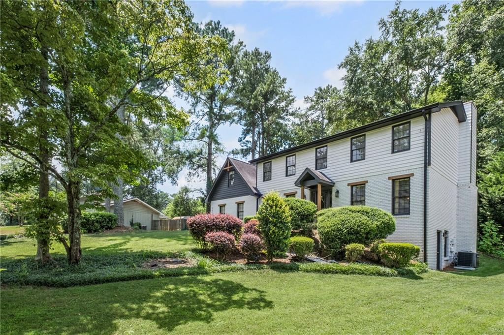 3025 Bunker Hill Circle