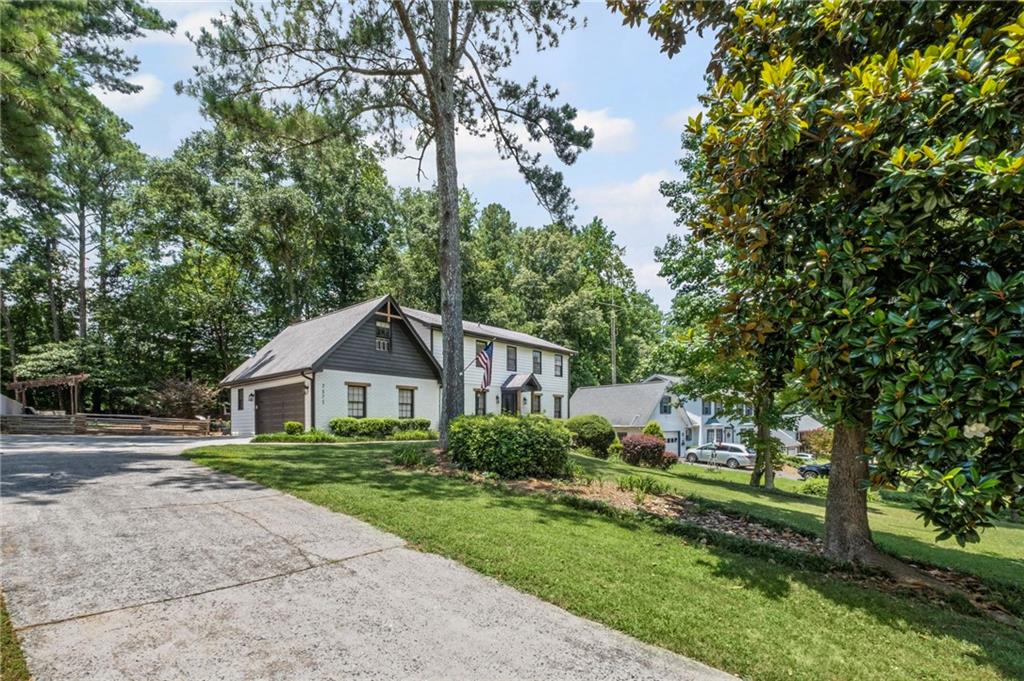 3025 Bunker Hill Circle