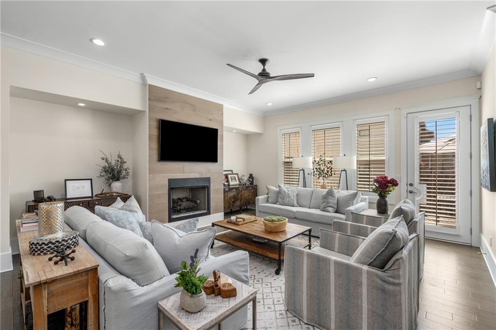 4336 Walsh Drive, Dunwoody, Georgia image 13