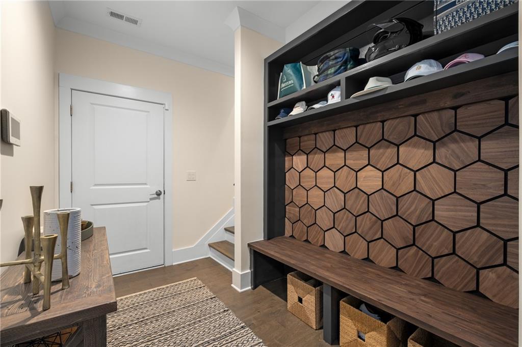 4336 Walsh Drive, Dunwoody, Georgia image 33