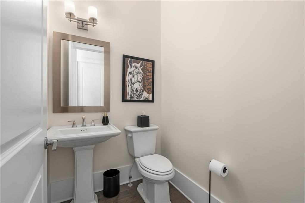 4336 Walsh Drive, Dunwoody, Georgia image 18