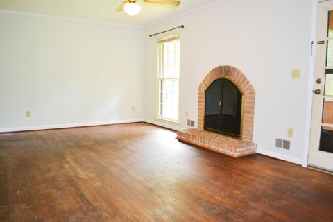 A home in Lilburn