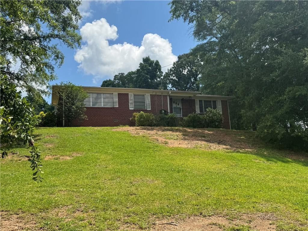 707 Sugar Valley Road NW