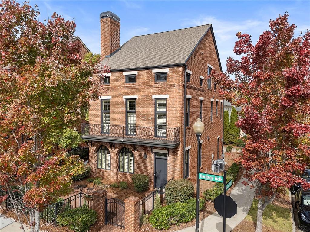 Crabapple Crossroads - Residential Lease