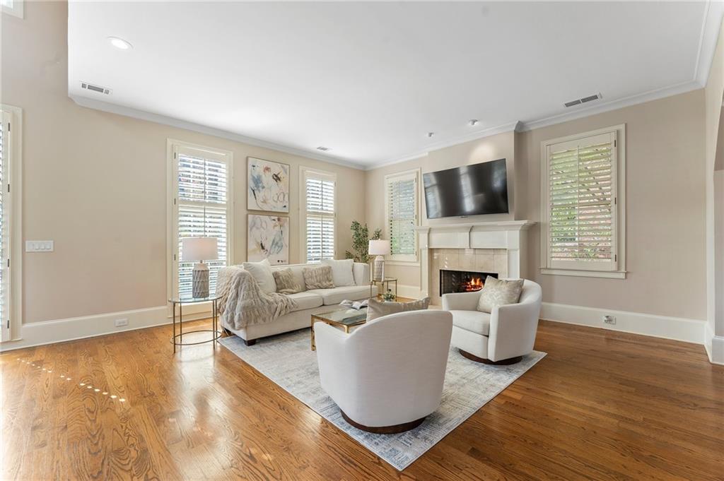 Crabapple Crossroads - Residential Lease