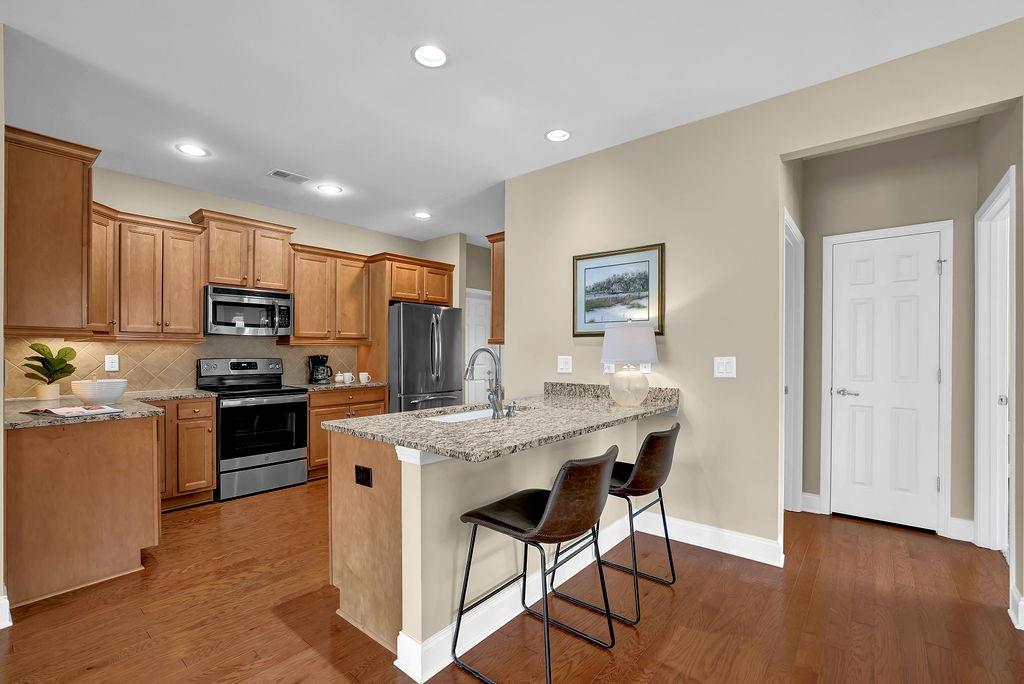 241 Orchards Circle, Woodstock, Georgia image 15