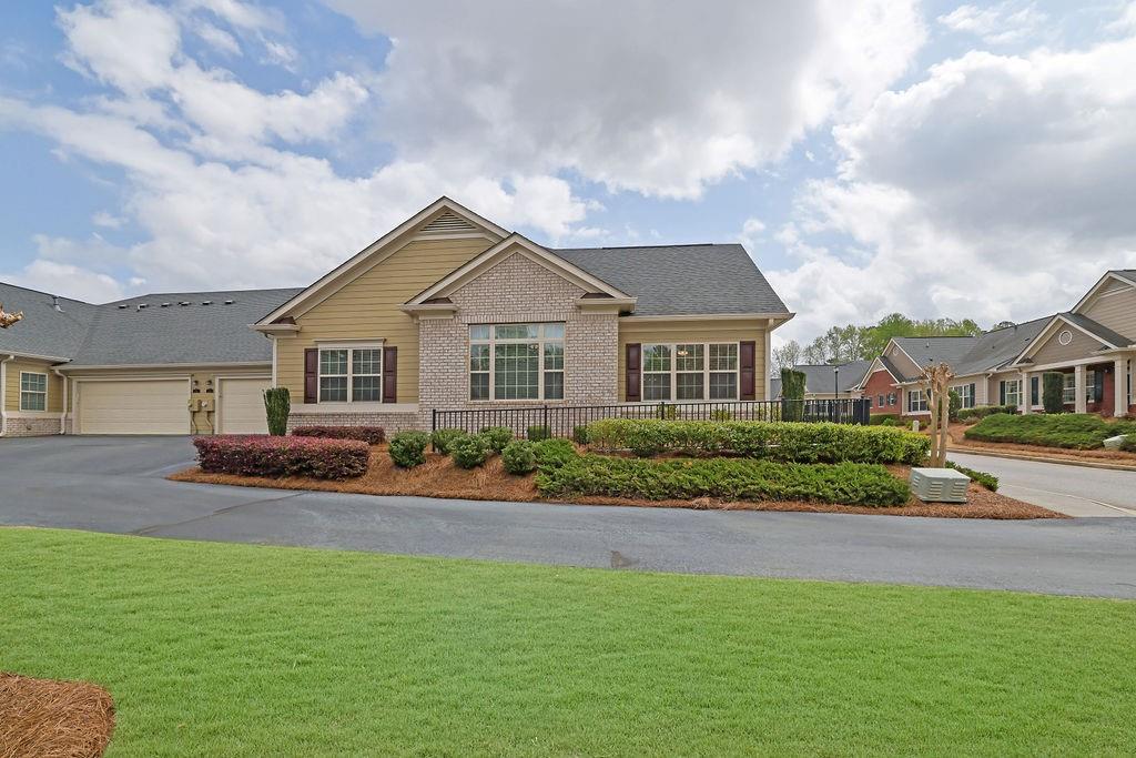 241 Orchards Circle, Woodstock, Georgia image 3
