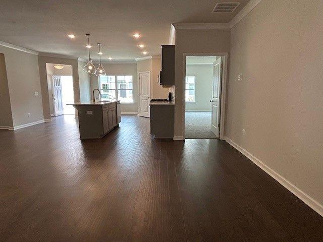 3908 SHELLEYDALE Drive 39