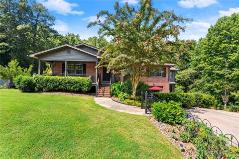 Homes For Sale - 2905 Lanier Beach South Road<br/> Cumming, GA 30041