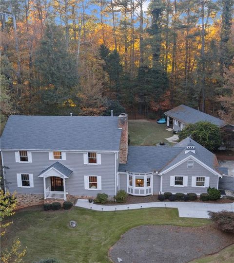 1532 Huntingdon Trail Atlanta GA 30350