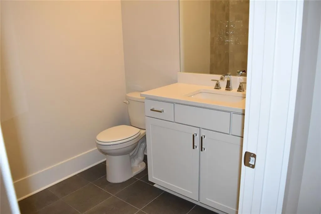 Snellville, Georgia 30078, United States, 2 Bedrooms Bedrooms, ,2 BathroomsBathrooms,Residential,Active,134789