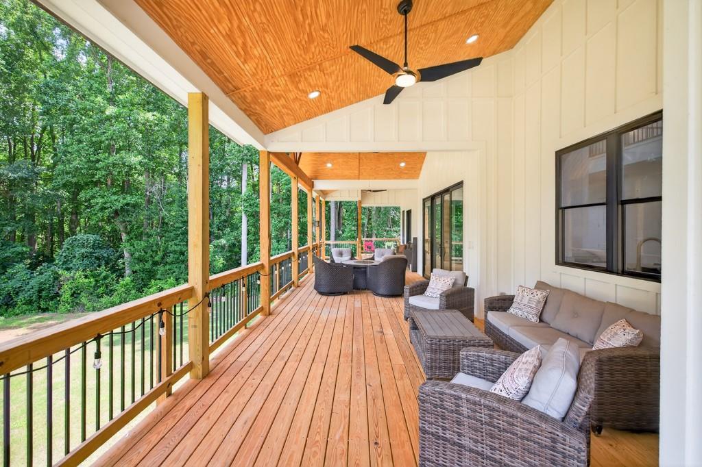 3180 Lee Drive