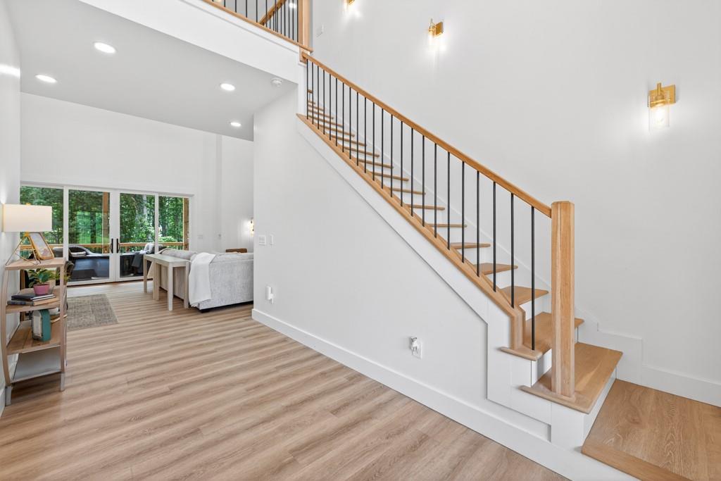 3180 Lee Drive