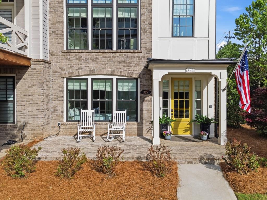 327 Concord Street
