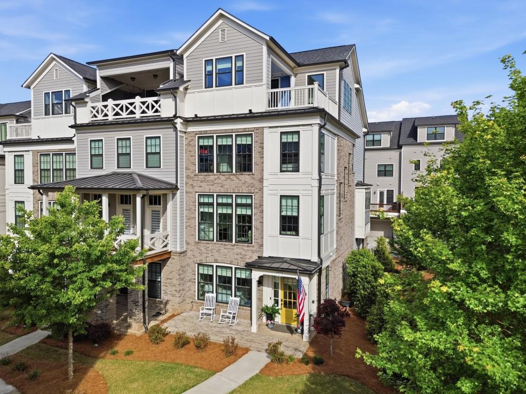 327 Concord Street